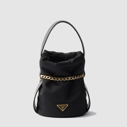 미니백을 3번 생각하고 샀다면, 쁘띠 삭 누아르를 보셔야 합니다