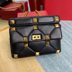 발렌티노 로만스터드 체인 숄더백 21011930
