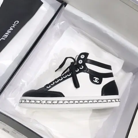 샤넬 2020 Ladies Leather Sneakers 명품 - 명품하우스