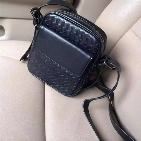 보테가 베네타 보테가 베네타 Men's Bag 150630001 명품 - 명품하우스