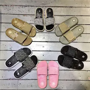 아디다스 Yeezy Season 3 Slipper 명품 - 명품하우스