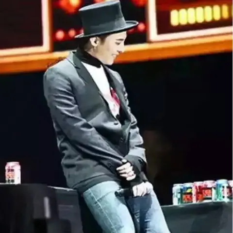 입생로랑 생로랑 데님 지드래곤 청바지 명품 - 명품하우스