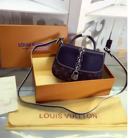 루이비통 Chain iT Bag m44115 명품 - 명품하우스