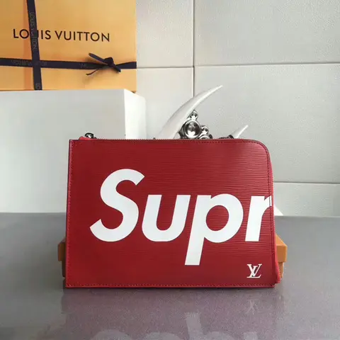 루이비통 Supreme Clutch M64574 명품 - 명품하우스