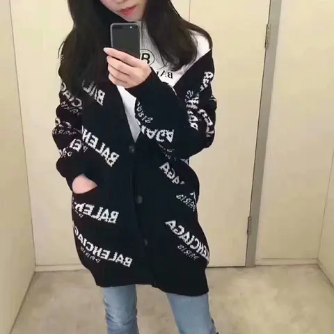 발렌시아가 발렌시아가 울 가디건 18010830 명품 - 명품하우스