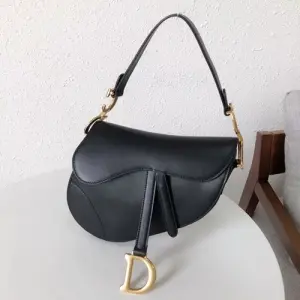 디올 디올 새들백 dior saddle bag in calfskin M0446CWGH M85B 명품 - 명품하우스