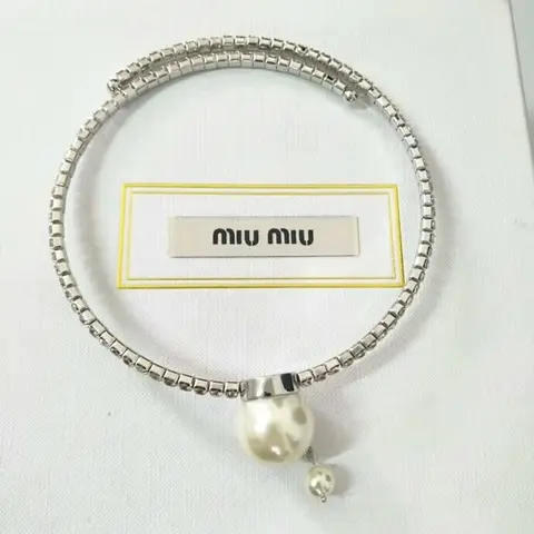 미우미우 미우미우 진주 포인트 목걸이 18091532 명품 - 명품하우스