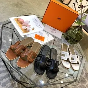 에르메스 에르메스 스티치 뮬 19060432 명품 - 명품하우스