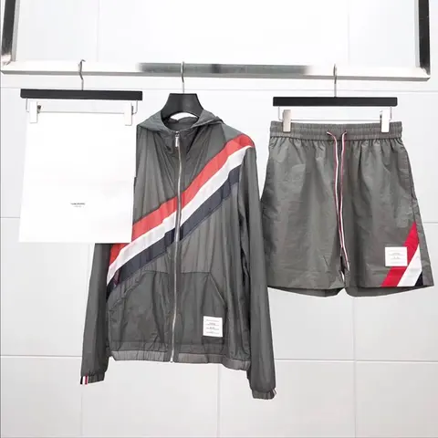 톰 브라운 톰브라운 남녀공용 나일론 세트 19071237 명품 - 명품하우스