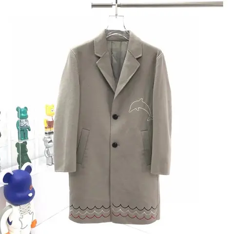 톰 브라운 톰브라운 캐시미어 자수 코트 20101246 명품 - 명품하우스