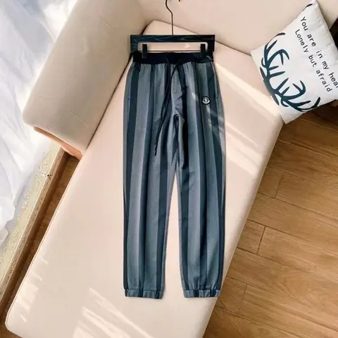 몽클레어 몽클레어 로고 밴딩 팬츠 21030443 명품 - 명품하우스