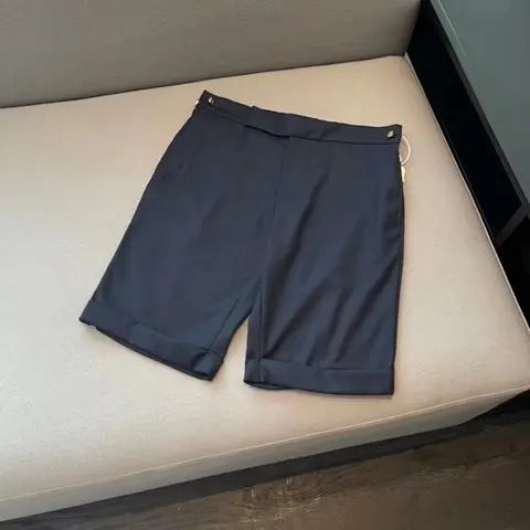 톰 브라운 톰브라운 남/여 코튼 하프 팬츠 21052841 명품 - 명품하우스