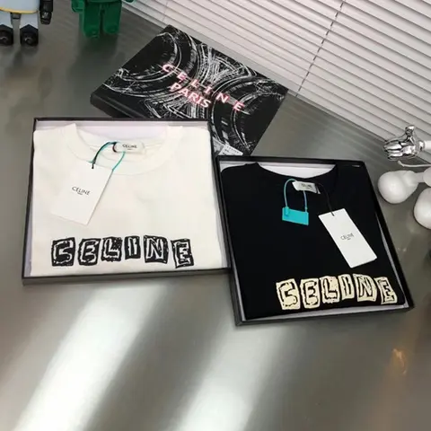 셀린느 셀린느 남/여 로고 프린팅 티셔츠 21071345 명품 - 명품하우스