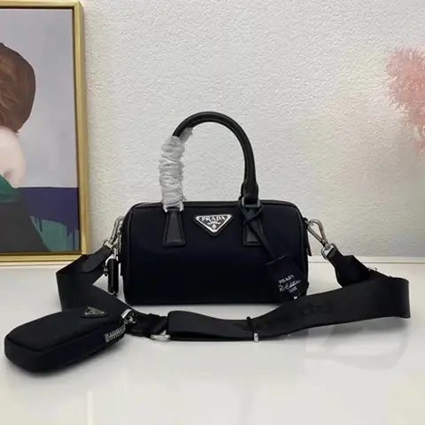 프라다 프라다 리에디션 나일론 보스턴백 1BB846 명품 - 명품하우스