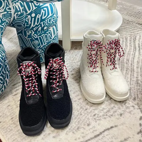 디올 디올 부츠 Dior Hike Ankle Boot S900 KCI811VES 명품 - 명품하우스