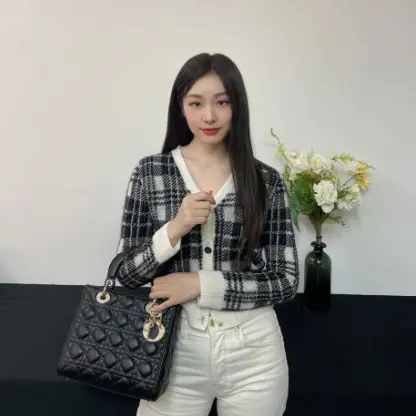 디올 레이디 디올 백 스몰 SMALL LADY DIOR MY ABCDIOR BAG M0538ONG 명품 - 명품하우스
