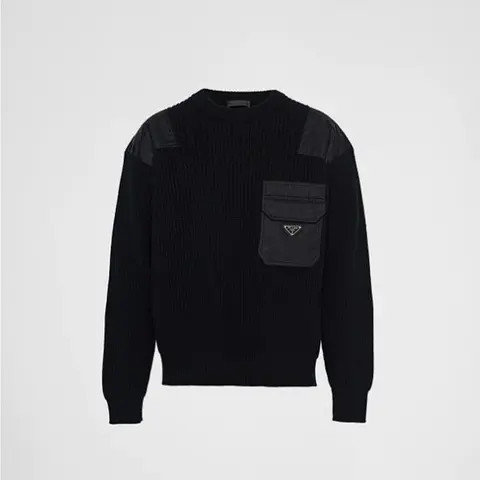 프라다 프라다 울 리나일론 스웨터 Wool and Re Nylon sweater UMB392 11AP F0002 S 222 명품 - 명품하우스