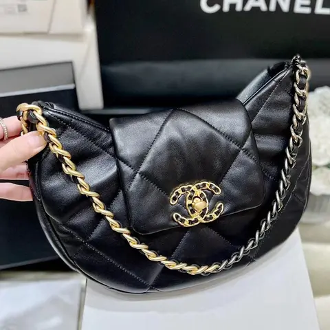 샤넬 샤넬 24C 19 Bag AS4638 00128 명품 - 명품하우스