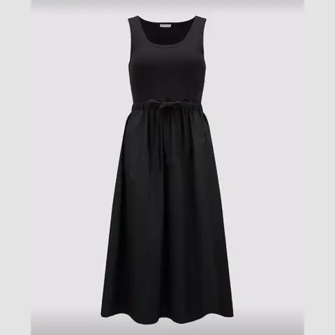 몽클레어 몽클레어 블랙 핏 & 플레어 미디 드레스 J10938I0002089AK6999 명품 - 명품하우스