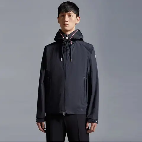 몽클레어 몽클레어 미라 후디 자켓 I20911A0004754A9174S 명품 - 명품하우스