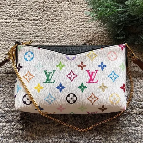 Louis Vuitton Pallas Clutch Shoulder Bag, 23cm 명품 | 명품하우스