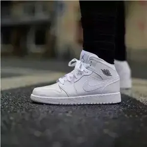 Jordan Air Jordan 1 Mid 명품 | 명품하우스