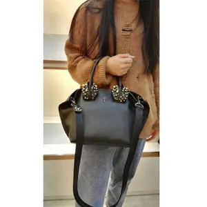 Christian Louboutin Clutch Bag 6013 명품 | 명품하우스
