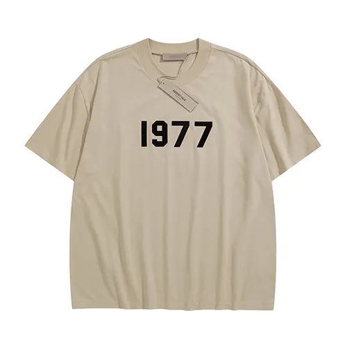 피어오브갓 남/여 에센셜 1977 프린트 라운드 티셔츠 22070631 명품 | 명품하우스