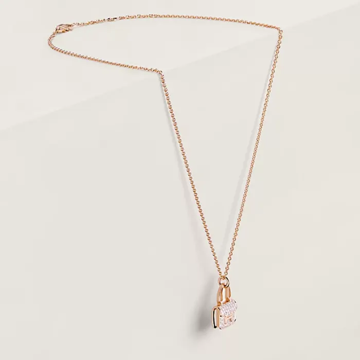 에르메스 Amulettes Constance pendant H121312B 00 명품 | 명품하우스