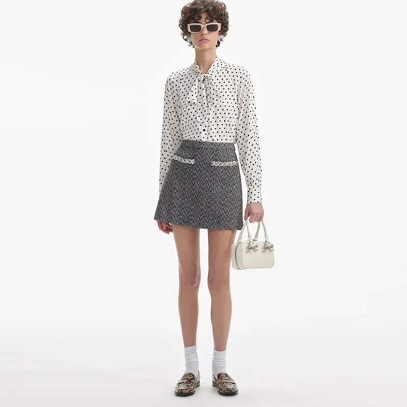 셀프 포트레이트 블랙 헤링본 미니 스커트 AW24 087T C 명품 | 명품하우스