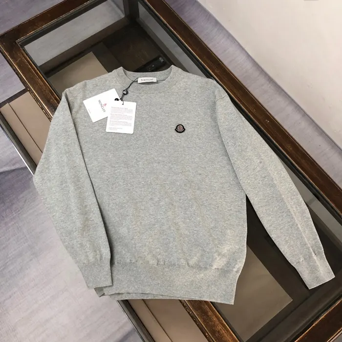 몽클레어 로고 패치 코튼 스웨트셔츠 K10918G00073809KR999 명품 | 명품하우스