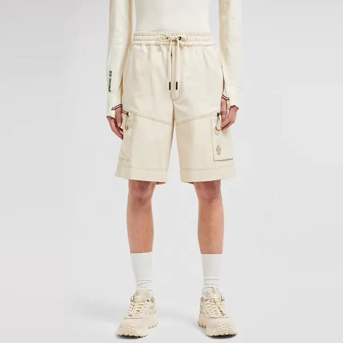 몽클레어 Cotton Drill Cargo Shorts K10972B00004598G521L 명품 | 명품하우스